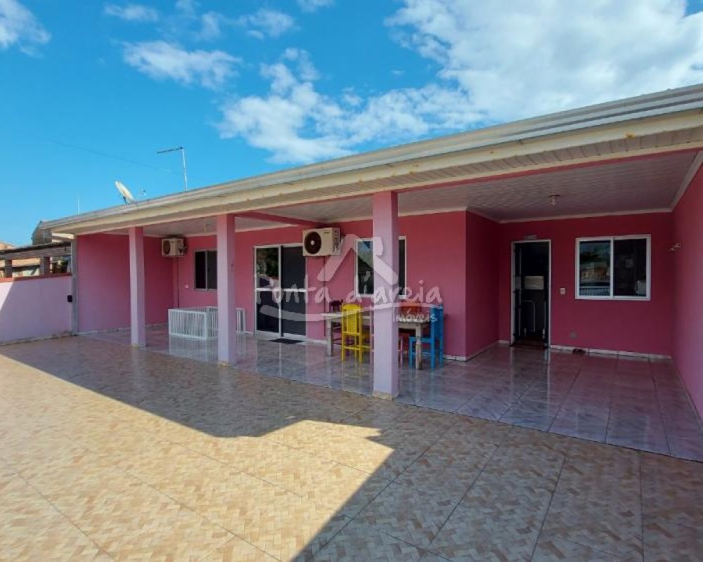 EXCELENTE CASA - ITATIAIA