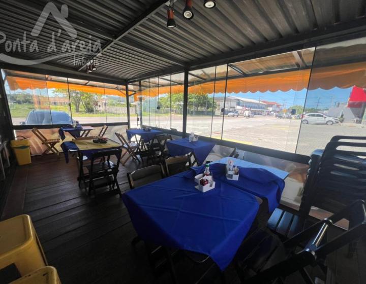 Estrutura Comercial em Pontal do SUL