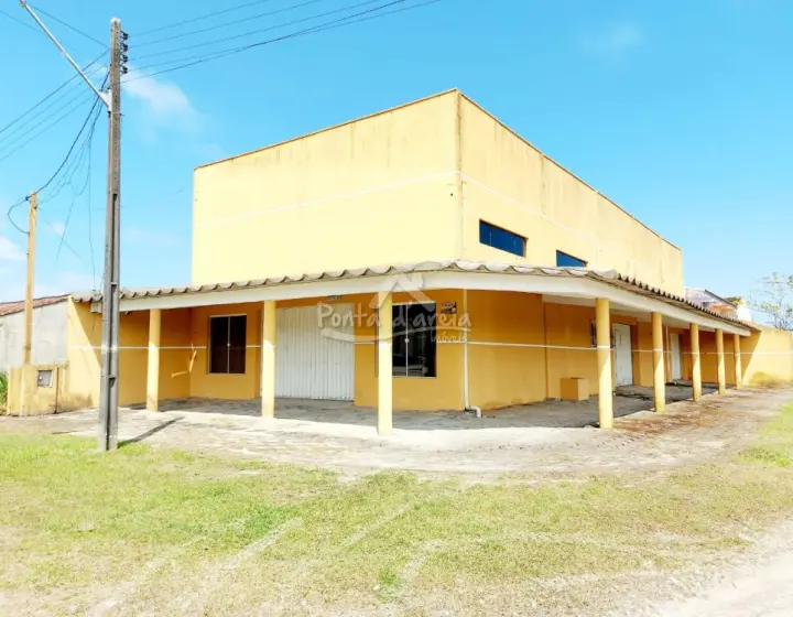 Barracão Comercial para Locação Mensal em Pontal do Sul