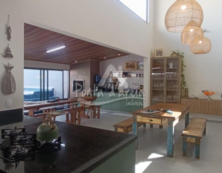 Excelente Sobrado - Atami NORTE