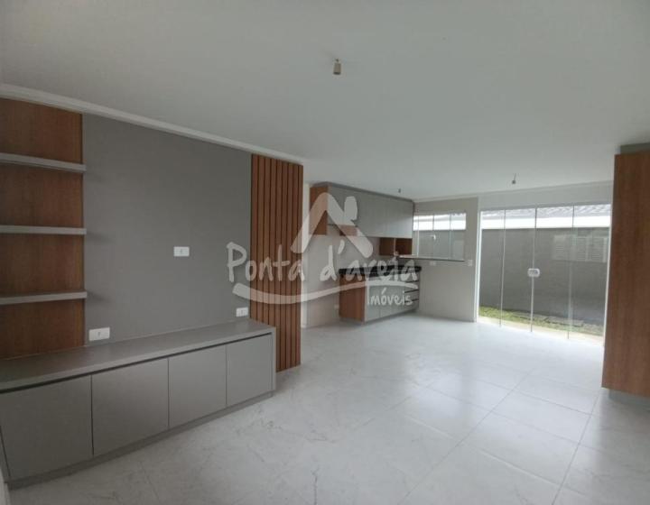 Sobrado Moderno em Shangri-lá