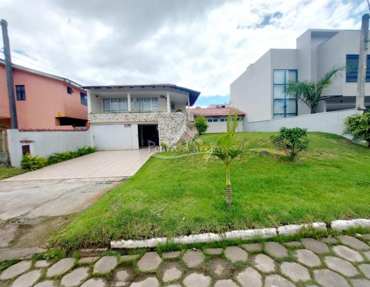 Sobrado Amplo em Atami NORTE